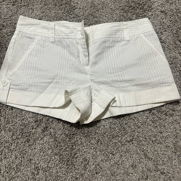 Express shorts - Picture 1 of 2
